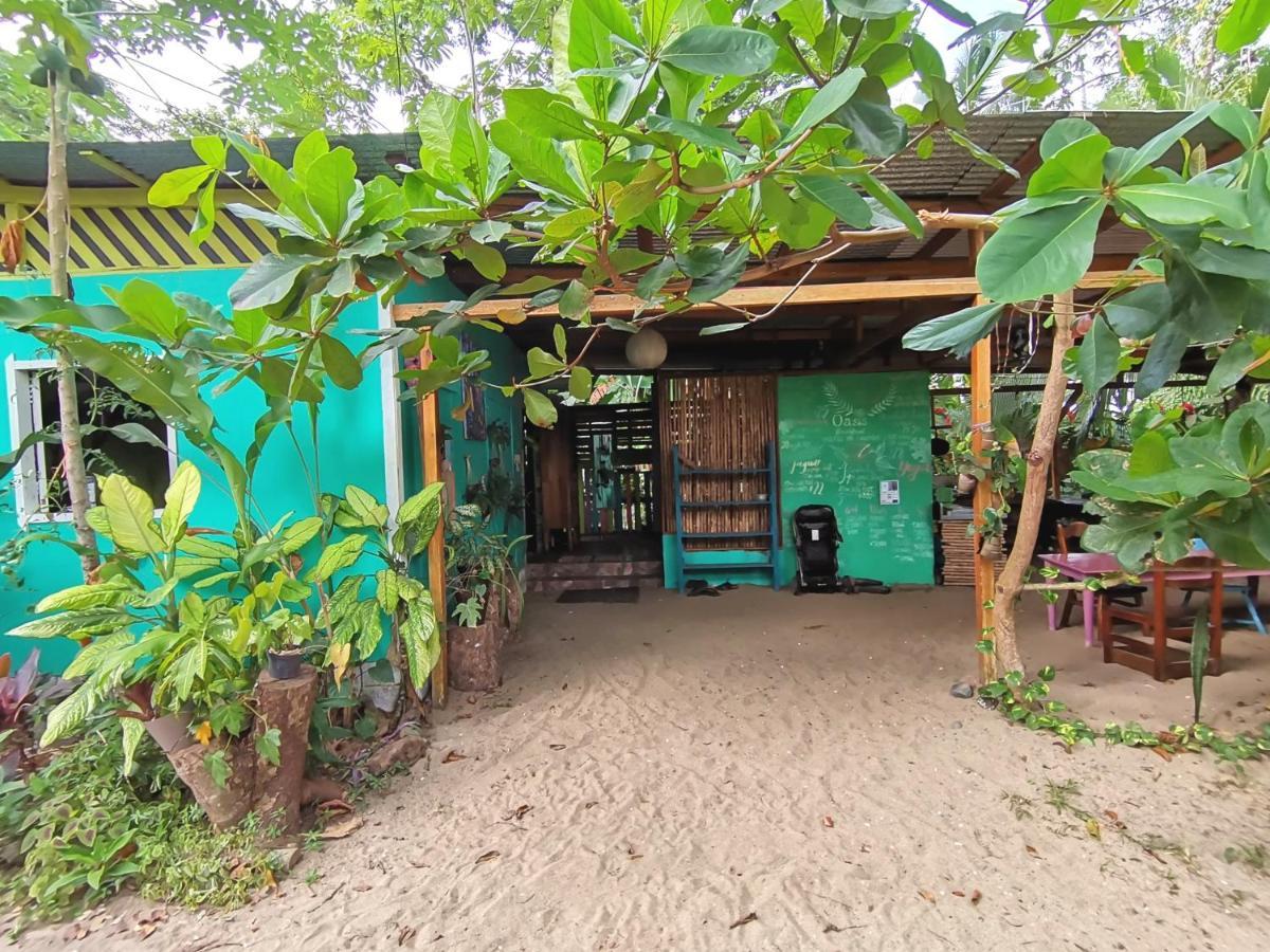 Oasis Albergue Puerto Viejo de Talamanca Exterior foto