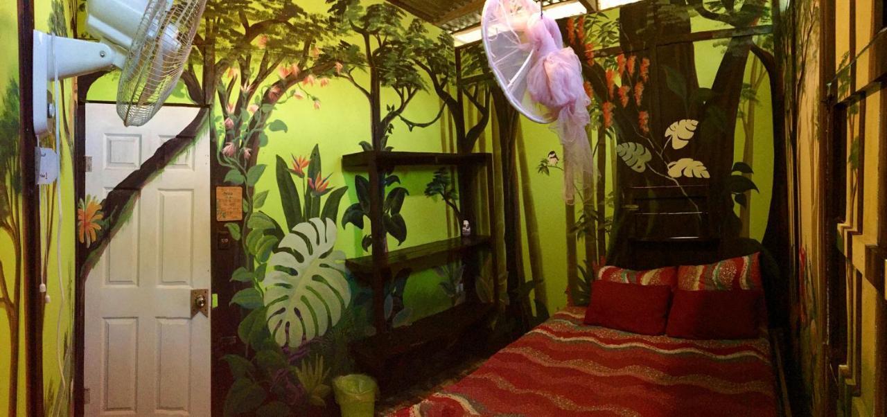 Oasis Albergue Puerto Viejo de Talamanca Exterior foto